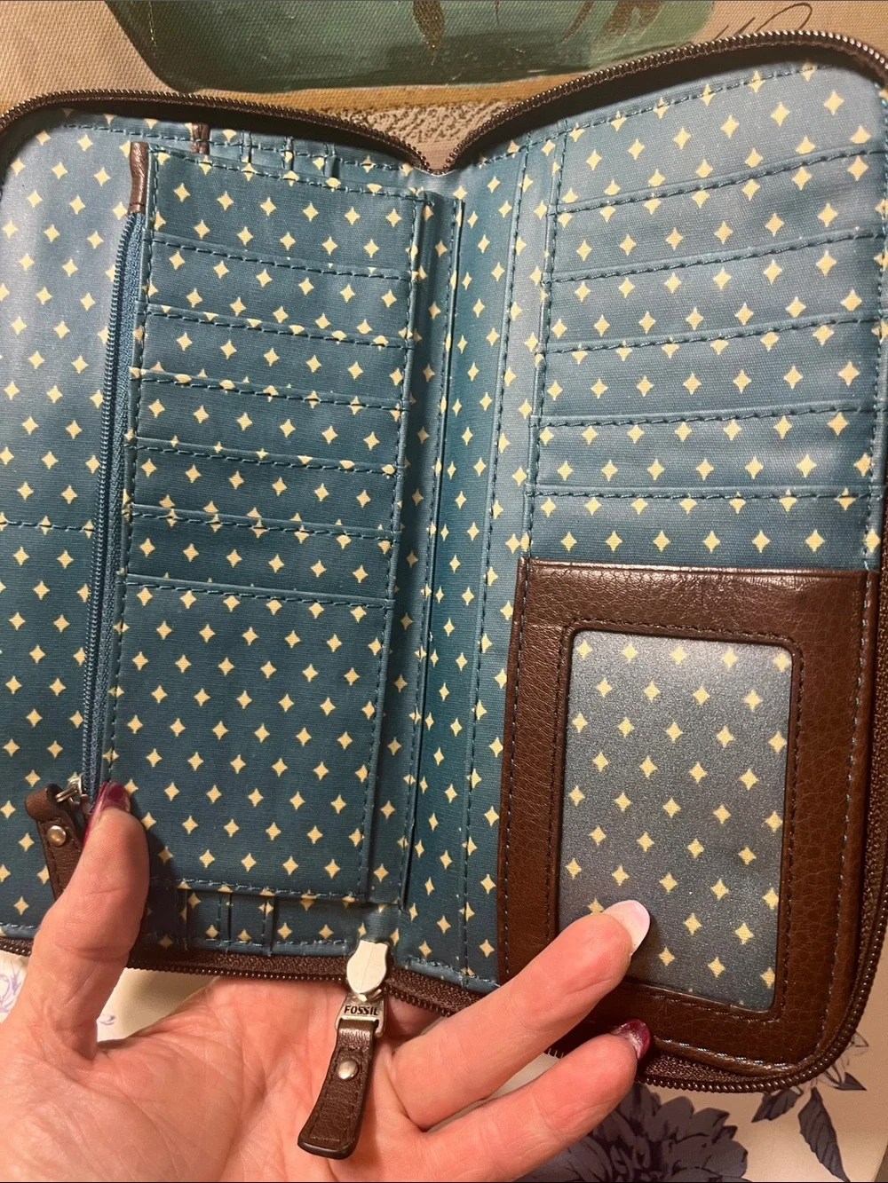 Fossil Brown Floral Pattern Zip Wallet with Multicolor Accents